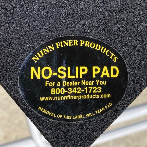 Nunn Finer No Slip Pad English Equestrian Horse Accessories New - Picture 5 of 10